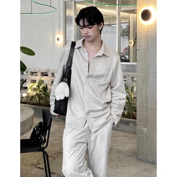 Khaki Men's Long Sleeve Wrinkle Free Casual Button Down Untucked Dress Shirt - Picture 3 of 6